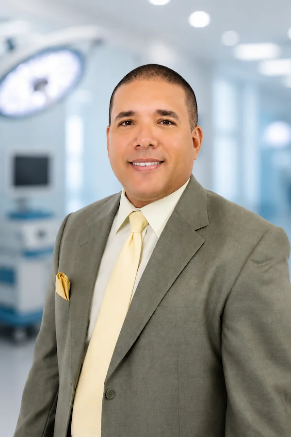 Dr. Jorge Che